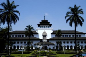 Daftar Universitas Swasta di Bandung